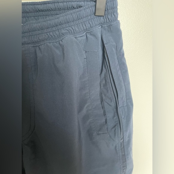 Lululemon Pace Breaker Short *9' Lined In Nautical Navy - Picture 14 of 15